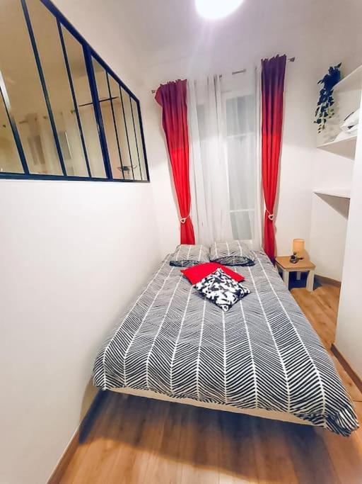 Studio T1 Centre - Ideal Couple & Amis - Confort - Wifi - Calme - Climatisation - Coin Terrasse * Nizza
